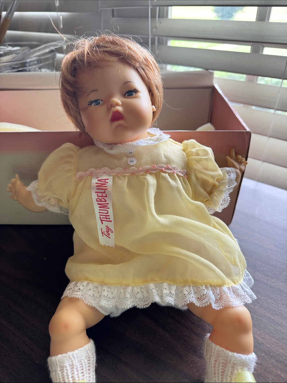 Tiny Thumbelina Doll, 2001 Reproduction - Picture 5 of 6